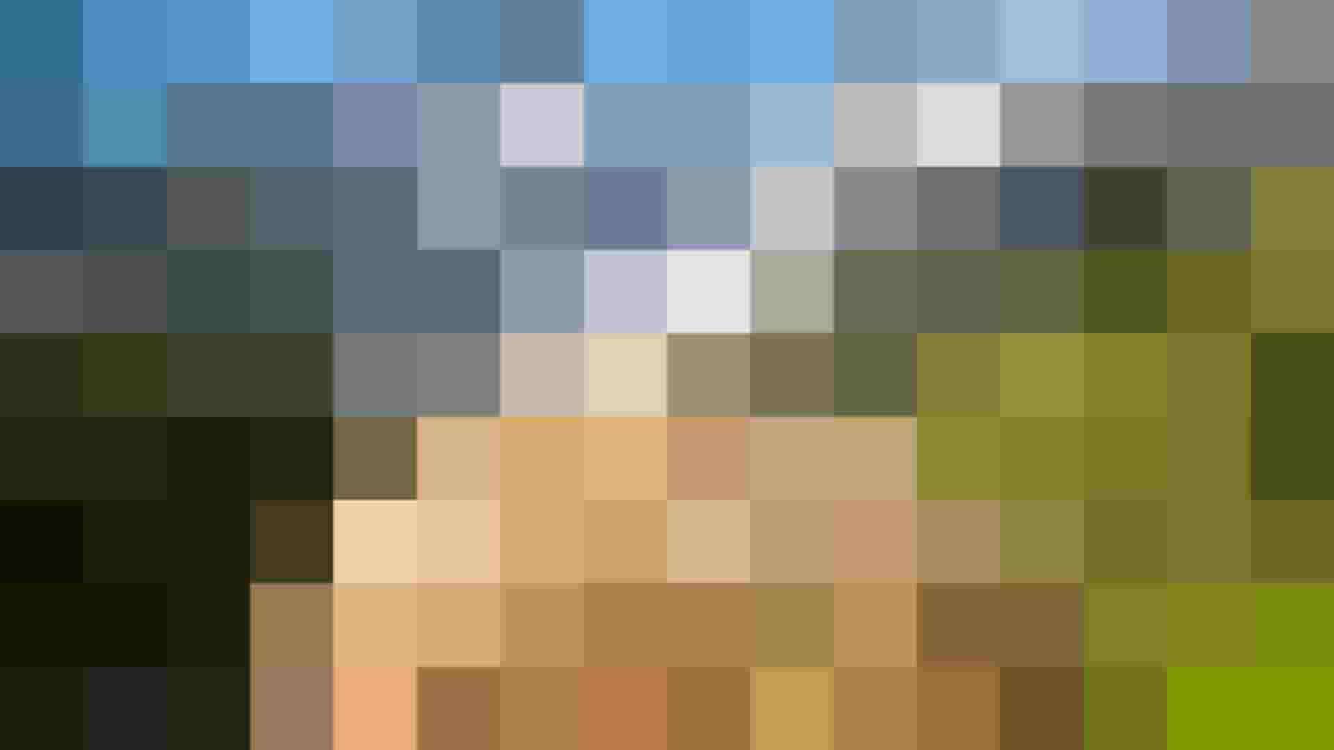 Hochsteckfrisur mit Blumen in den Alpen, atemberaubende Kulisse für Hochzeiten und Feiern.